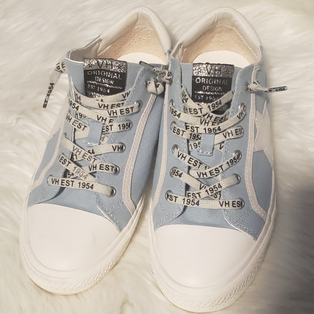 Vintage Havana baby blue star sneakers